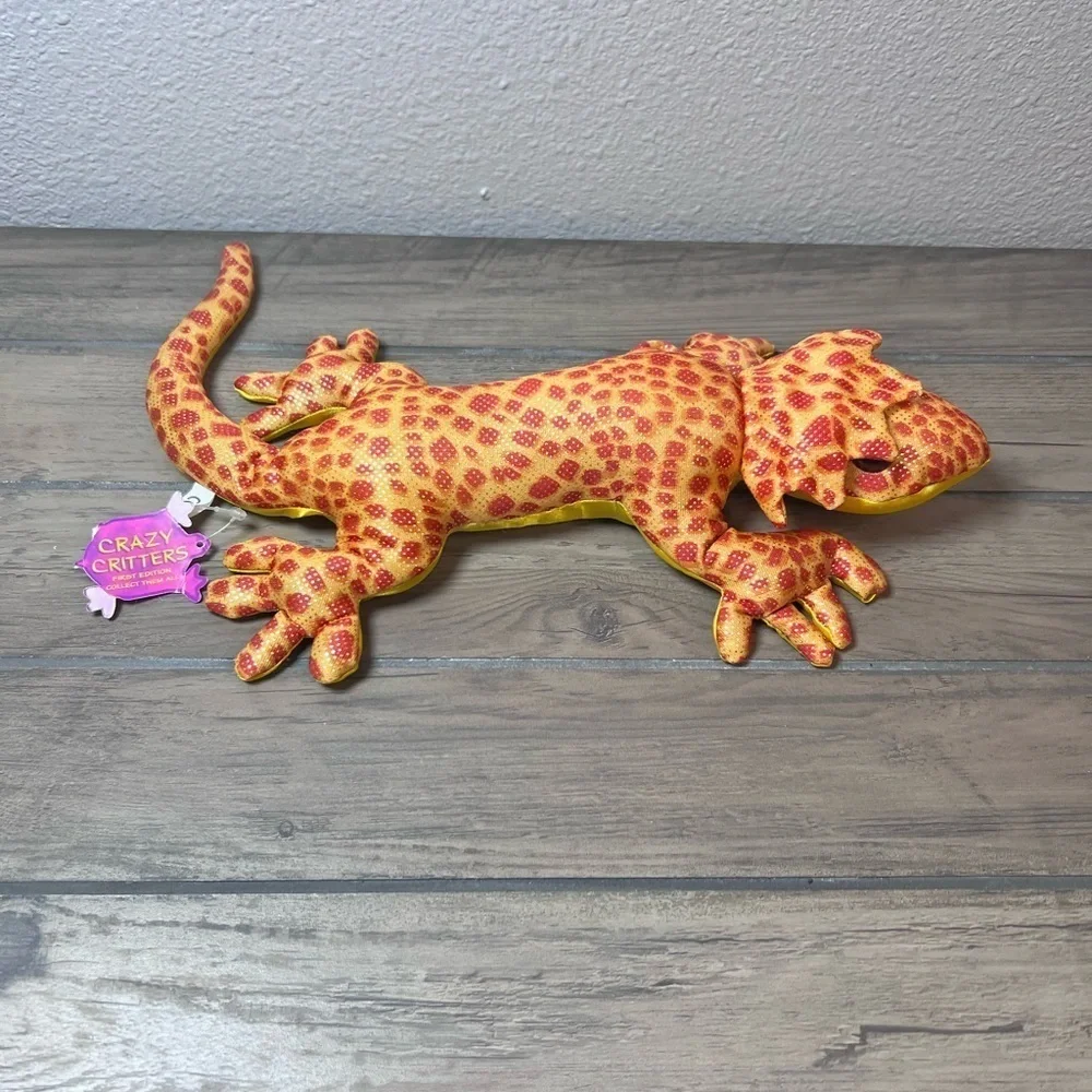 Crazy Critters Lizard Plush Toy Orange Red Dot Gecko Stretchy Beanbag Style tags
